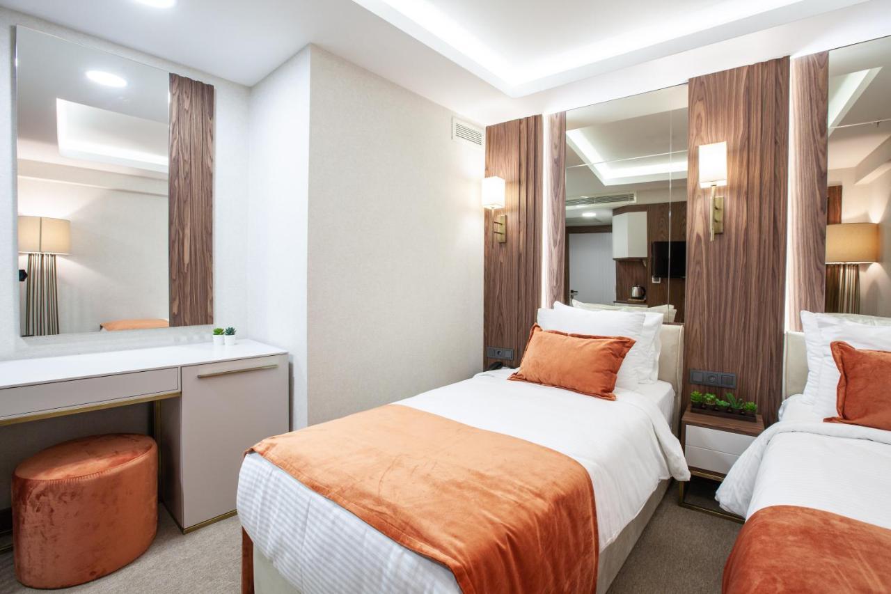 Sherry Karakoey Hotel 2*