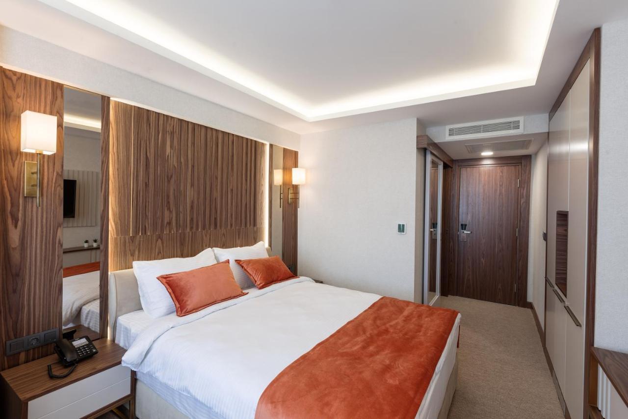 Sherry Karakoey Istanbul